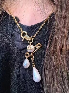 Vivienne Westwood Claude necklace